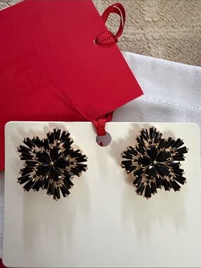 Carolina Herrera Black Crystal Snowflake Earrings - NWT